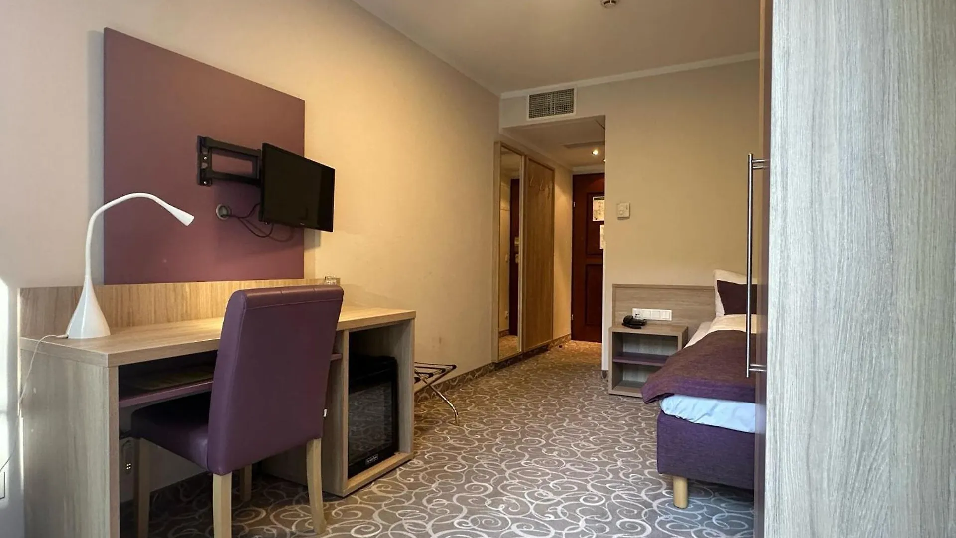 Hotel Schild Viyana 4*,  Avusturya