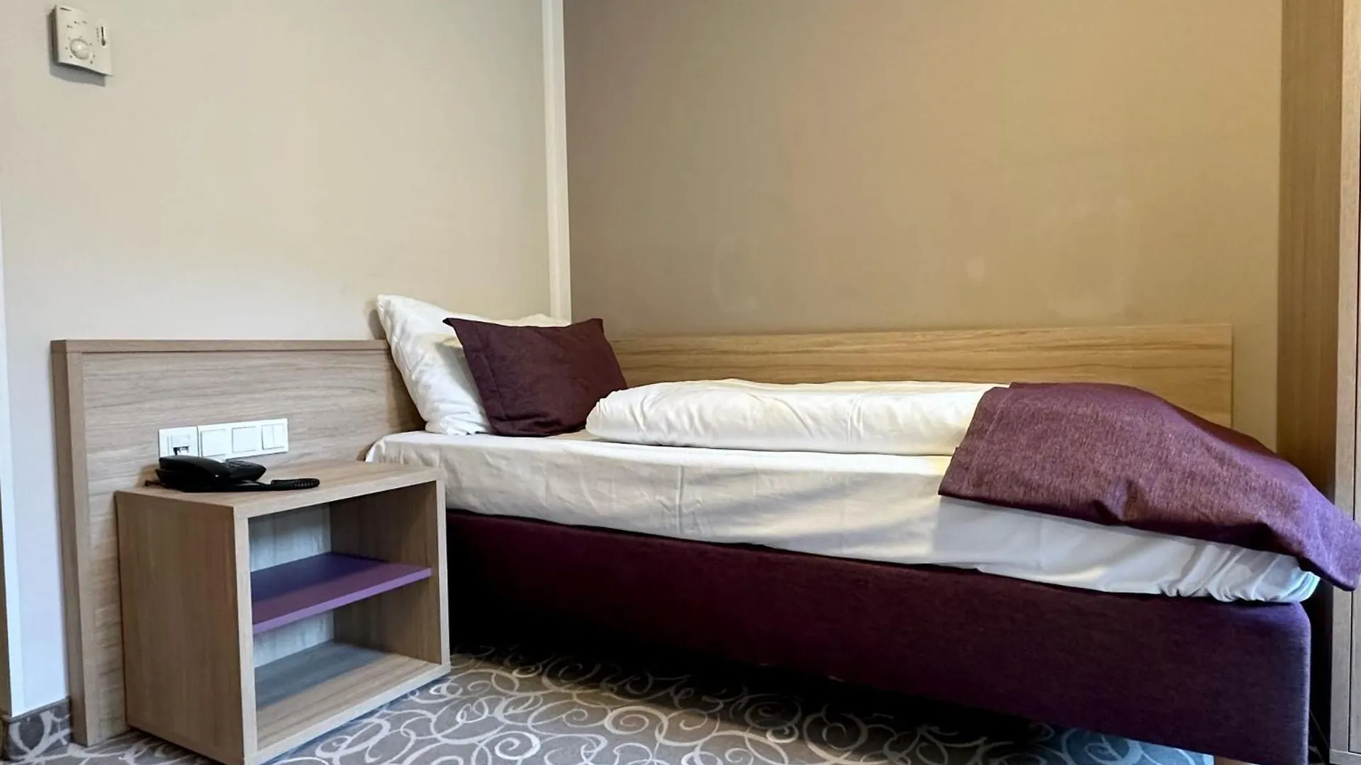 Hotel Schild Vienna 4*,  Austria